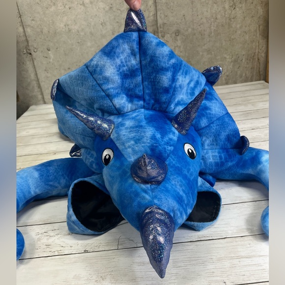 Triceratop dinosaur dog costume, XL - Picture 3 of 10